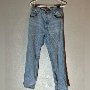 Men’s light blue jeans